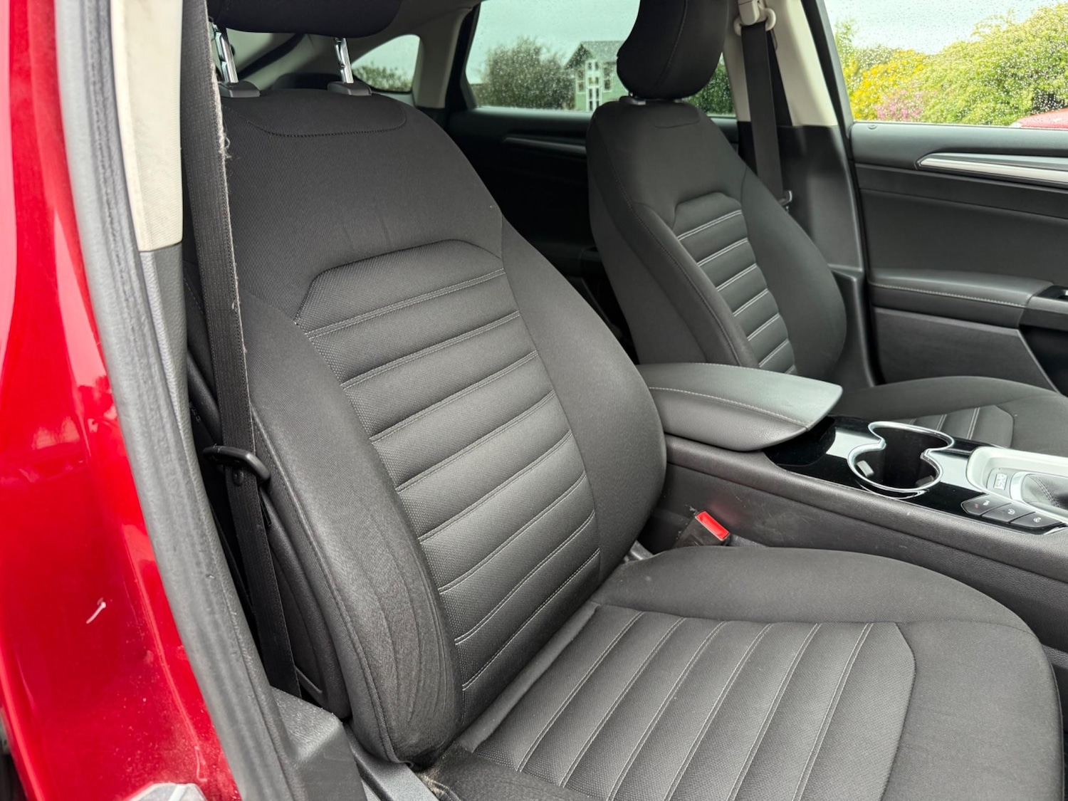 Used Ford Mondeo 2015 for sale - 76608178: Photo 29