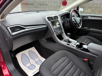 Used Ford Mondeo 2015 for sale - 76608178: Photo