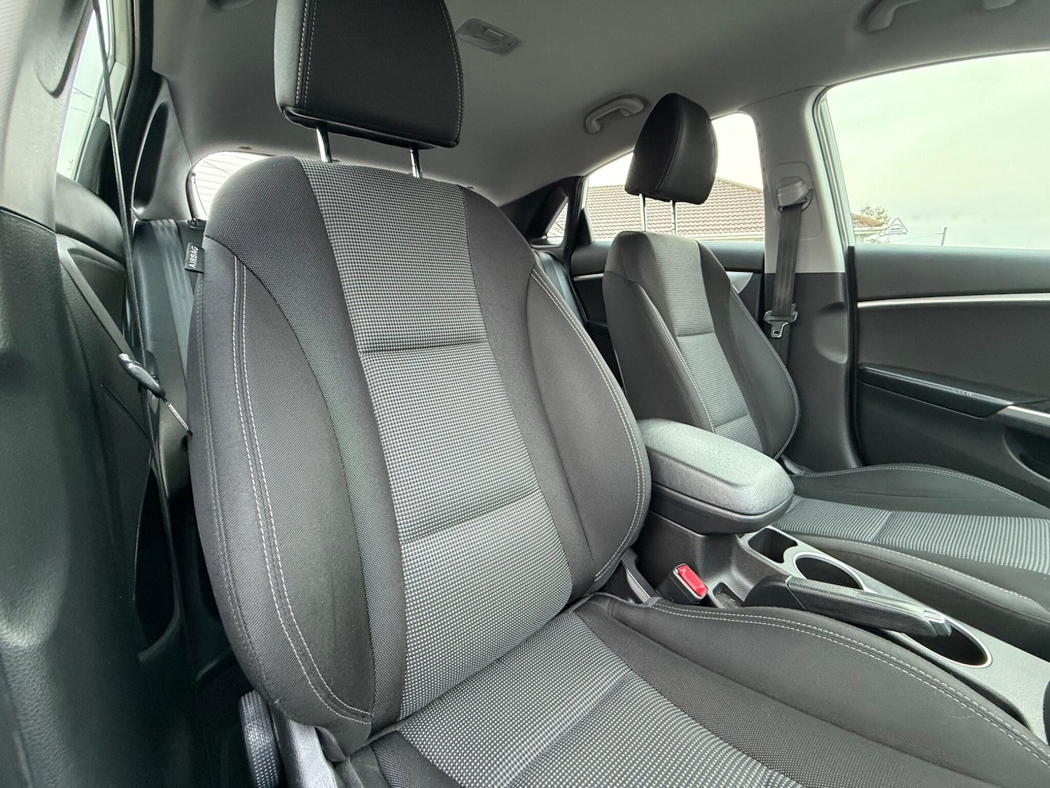 Used Hyundai i30 2014 for sale - 77478537: Photo 28