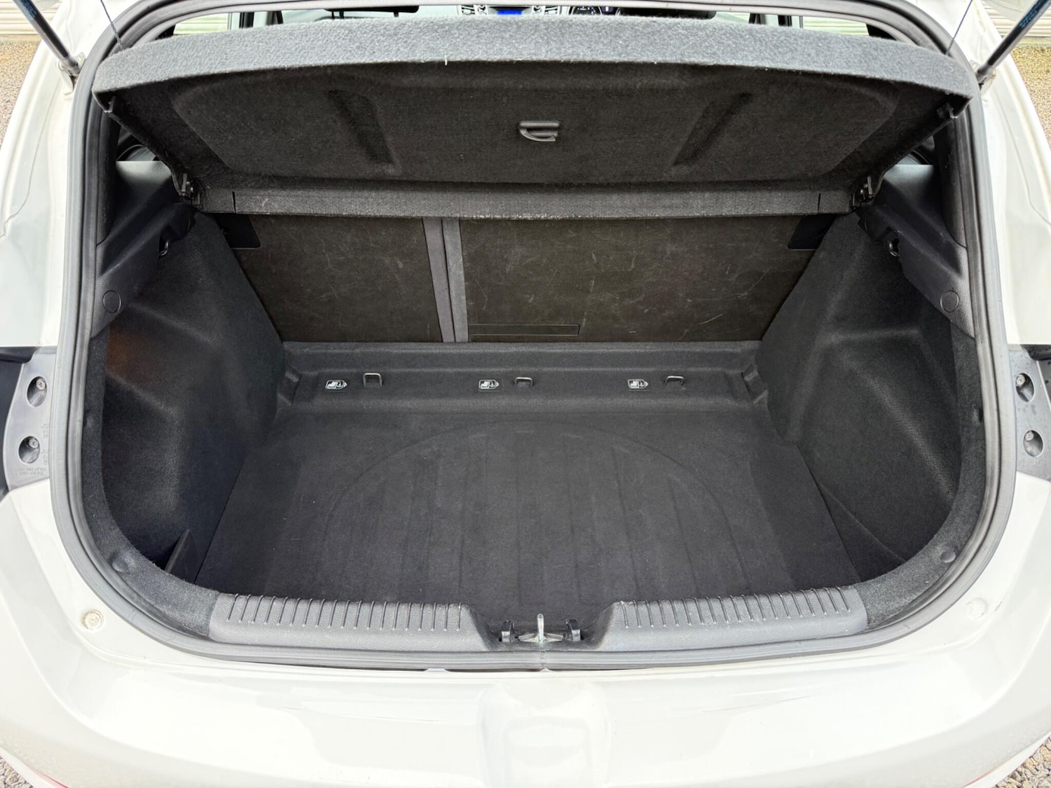 Used Hyundai i30 2014 for sale - 77478537: Photo 33