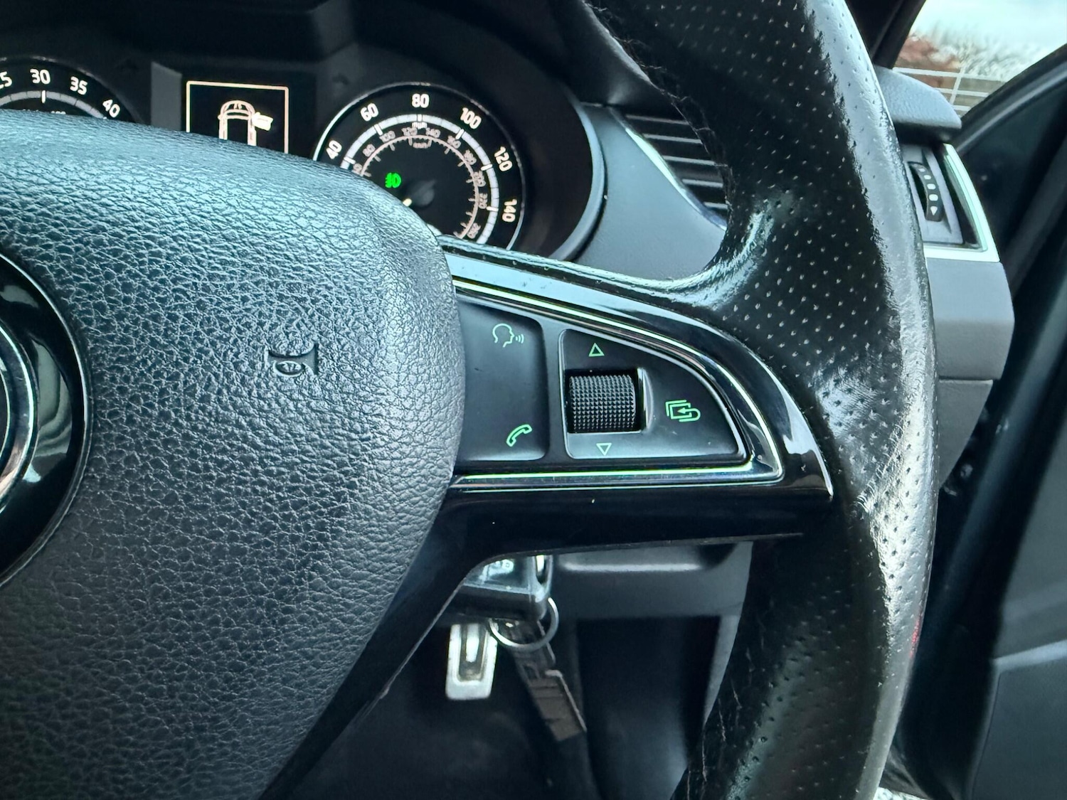 Used Skoda Octavia 2014 for sale - 77191360: Photo 46