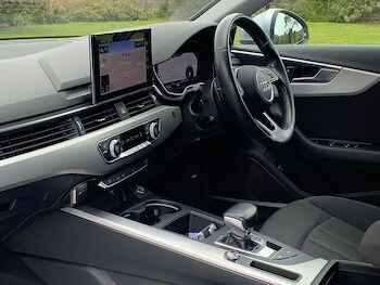 Used Audi A4 Avant 2020 for sale - 78260613: Photo