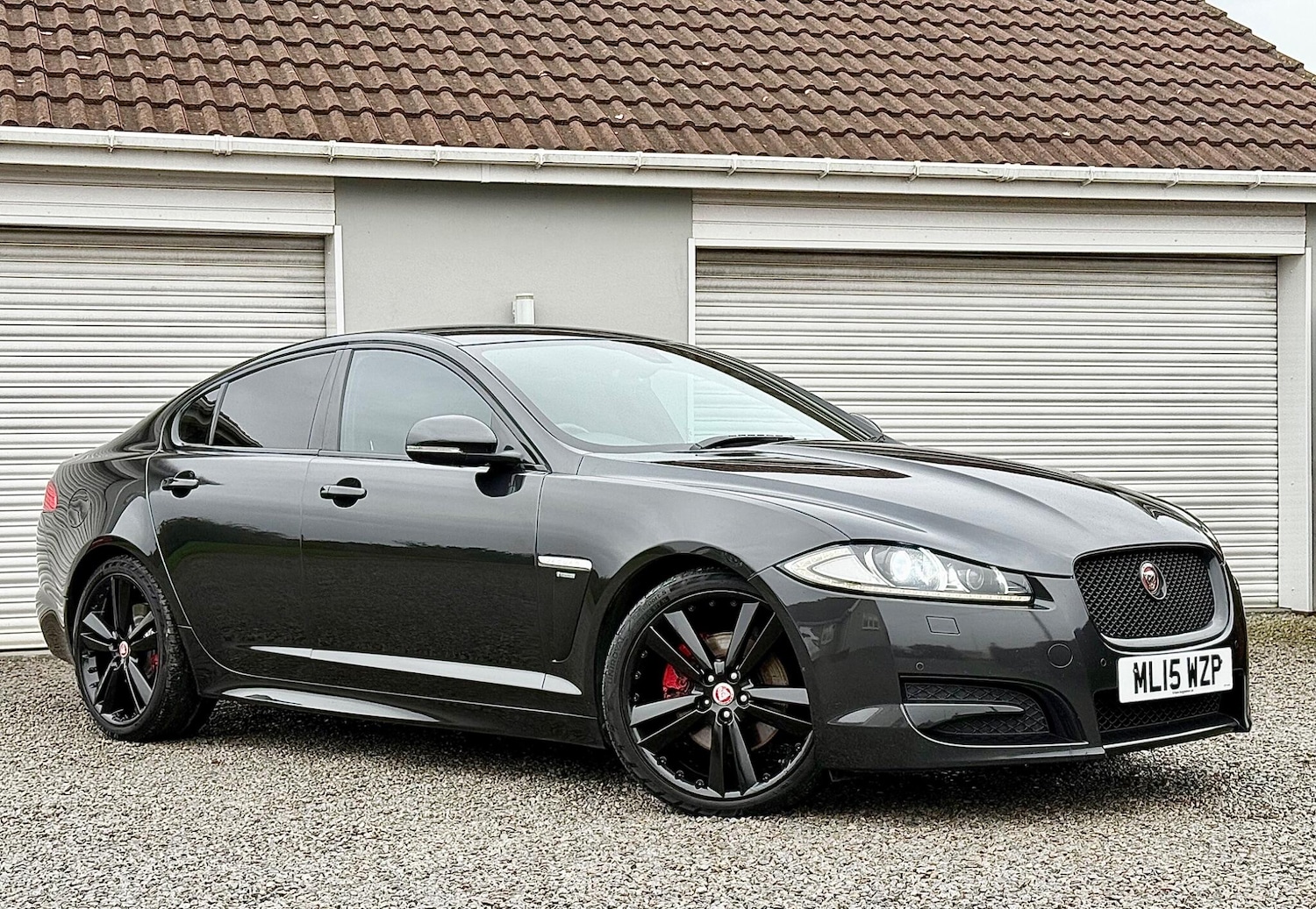 Used Jaguar XF 2015 for sale - 76613376: Photo 1