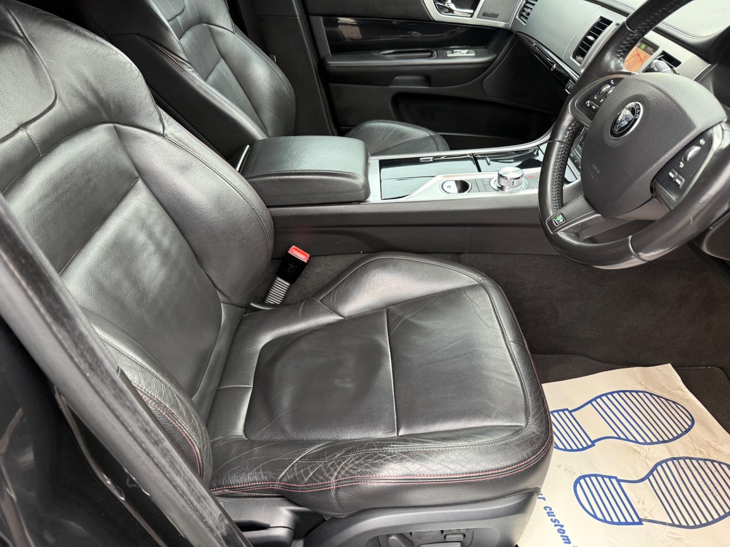 Used Jaguar XF 2015 for sale - 76613376: Photo 25