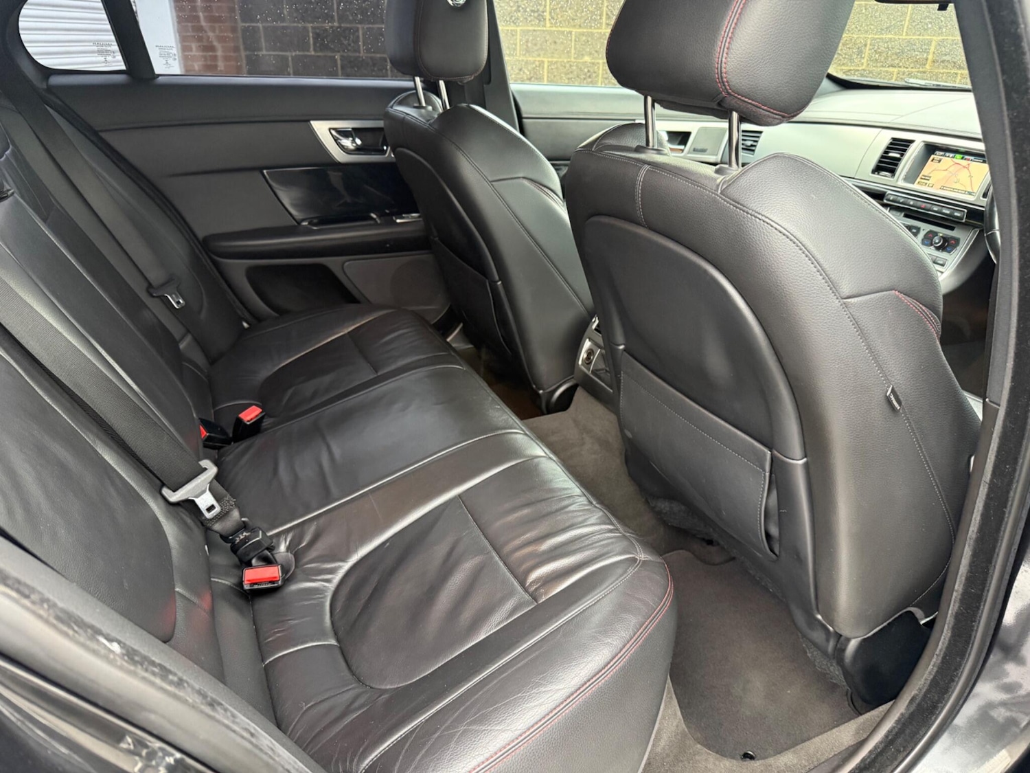 Used Jaguar XF 2015 for sale - 76613376: Photo 29