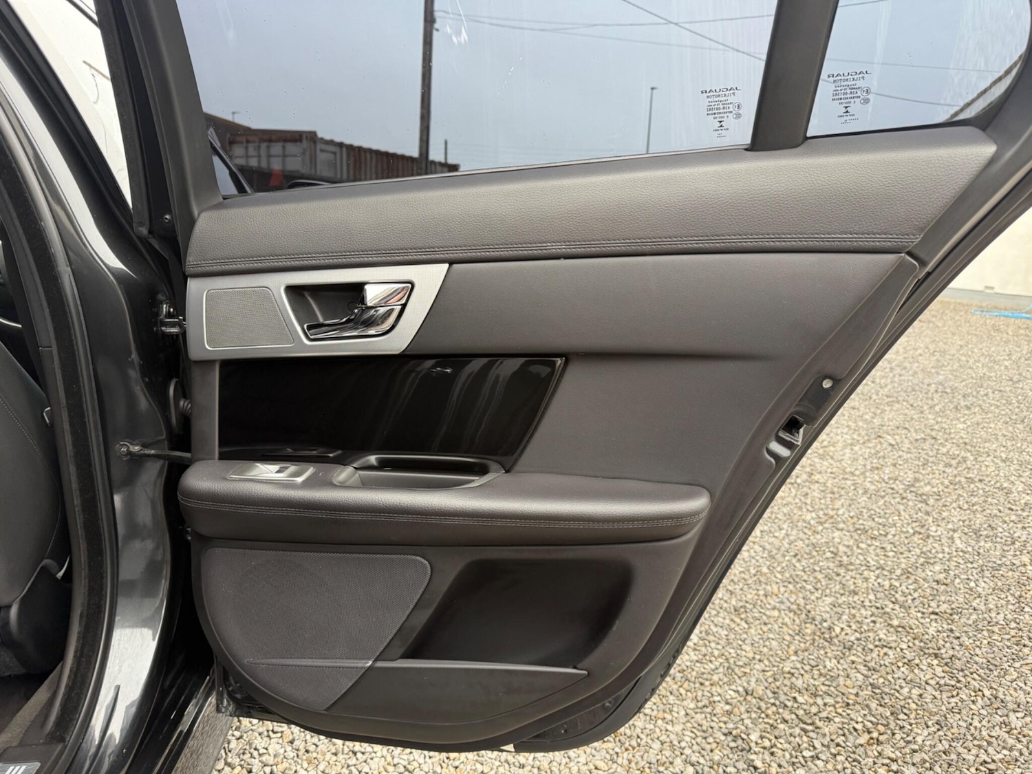 Used Jaguar XF 2015 for sale - 76613376: Photo 35