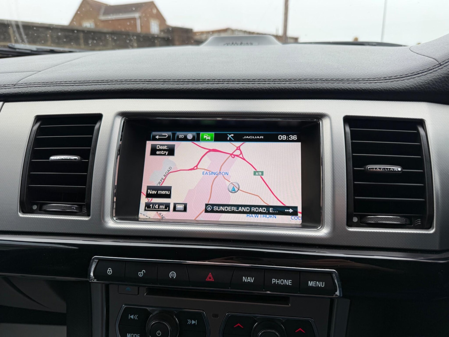 Used Jaguar XF 2015 for sale - 76613376: Photo 38