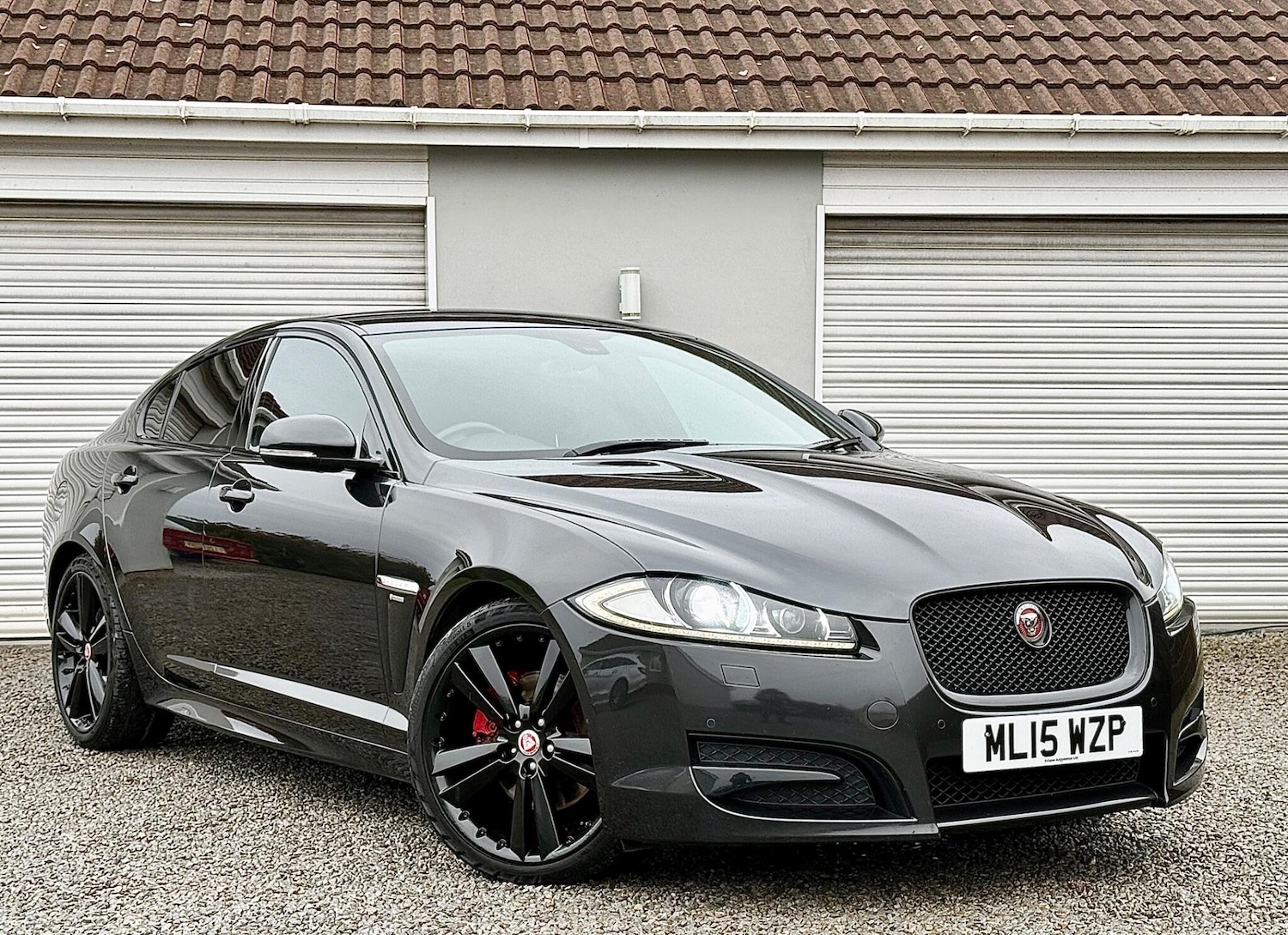 Used Jaguar XF 2015 for sale - 76613376: Photo 4