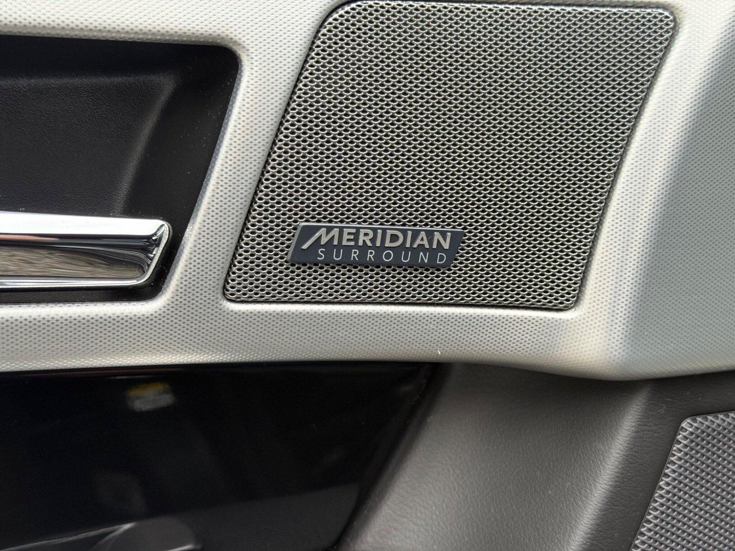 Used Jaguar XF 2015 for sale - 76613376: Photo 47