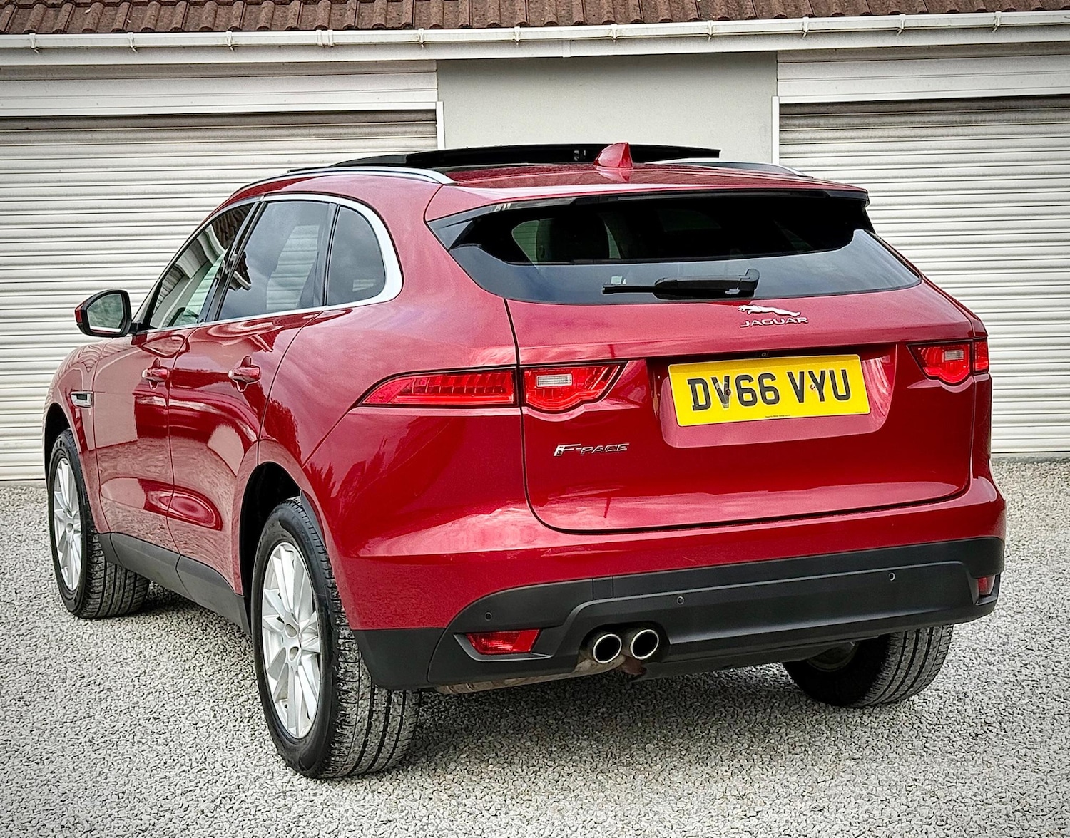 Used Jaguar F-Pace 2016 for sale - 76608552: Photo 14