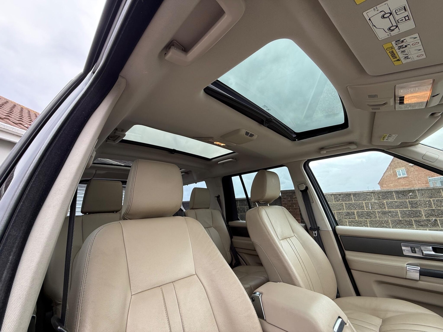 Used Land Rover Discovery 4 2009 for sale - 77597930: Photo 27