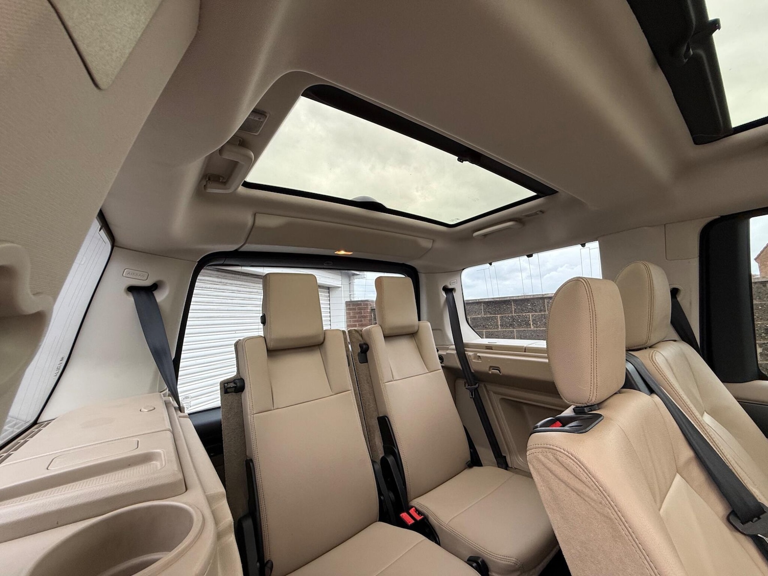 Used Land Rover Discovery 4 2009 for sale - 77597930: Photo 34