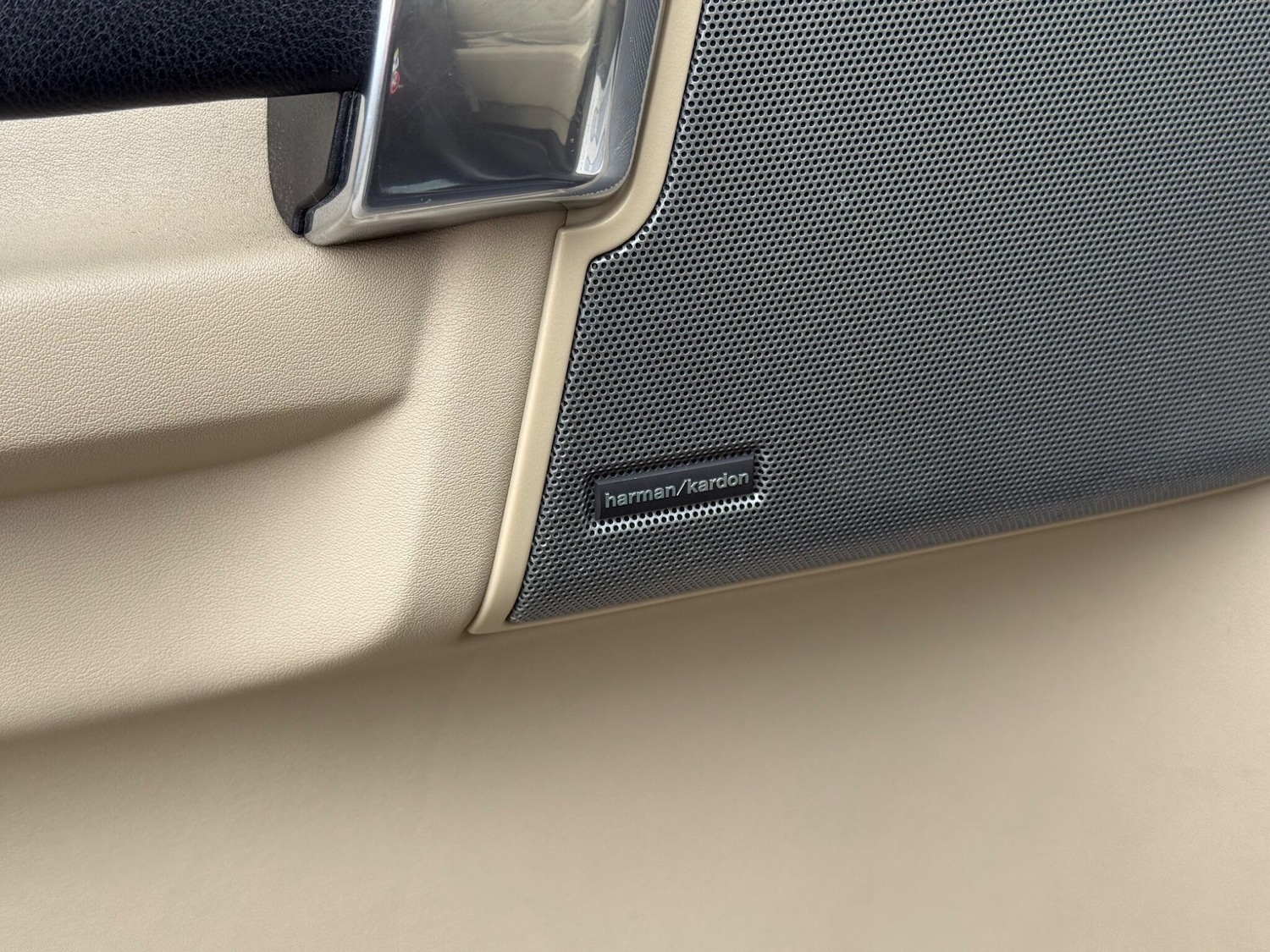 Used Land Rover Discovery 4 2009 for sale - 77597930: Photo 41