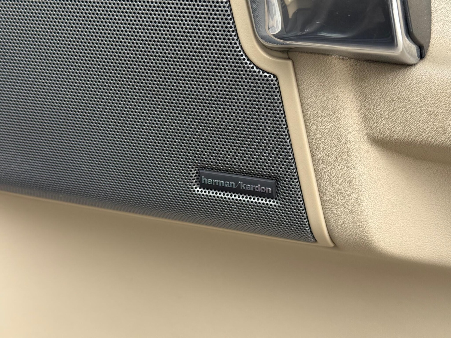 Used Land Rover Discovery 4 2009 for sale - 77597930: Photo 44