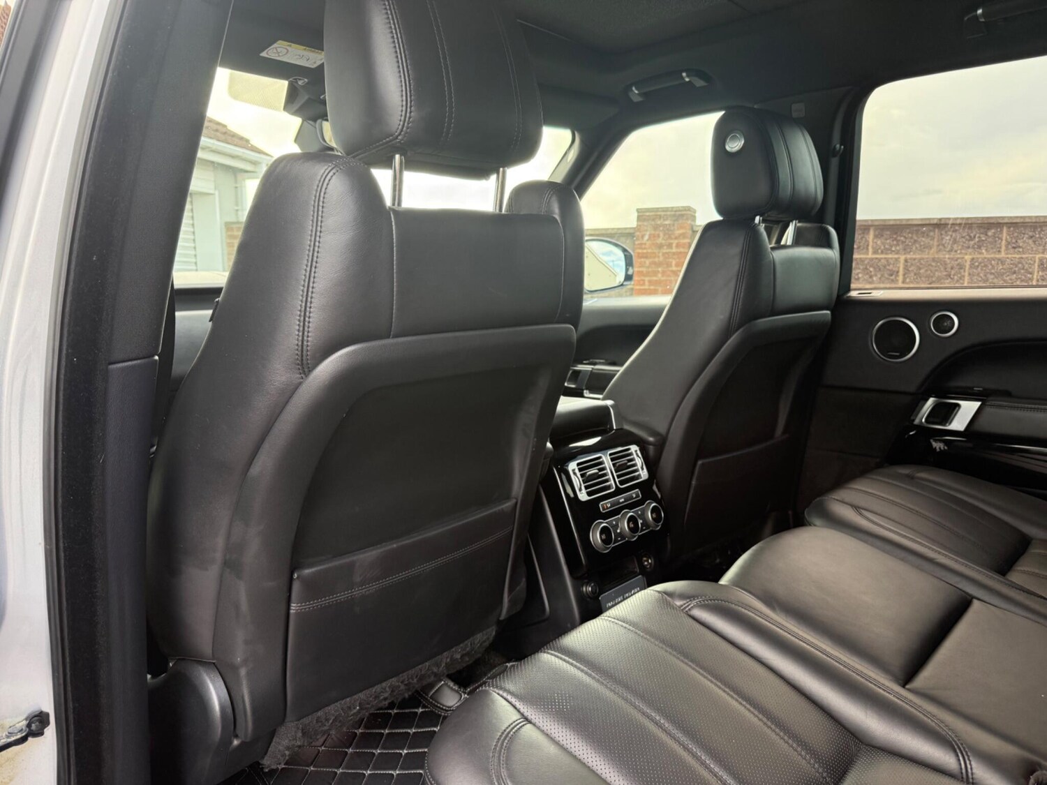 Used Land Rover Range Rover for sale - 76607405: Photo 38