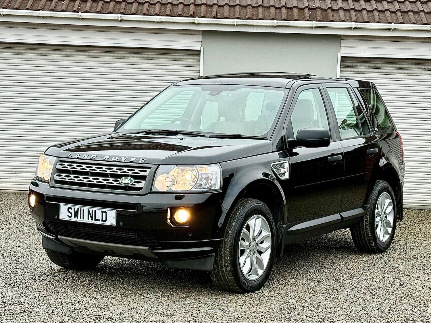 Used Land Rover Freelander 2011 for sale - 77314592: Photo 11