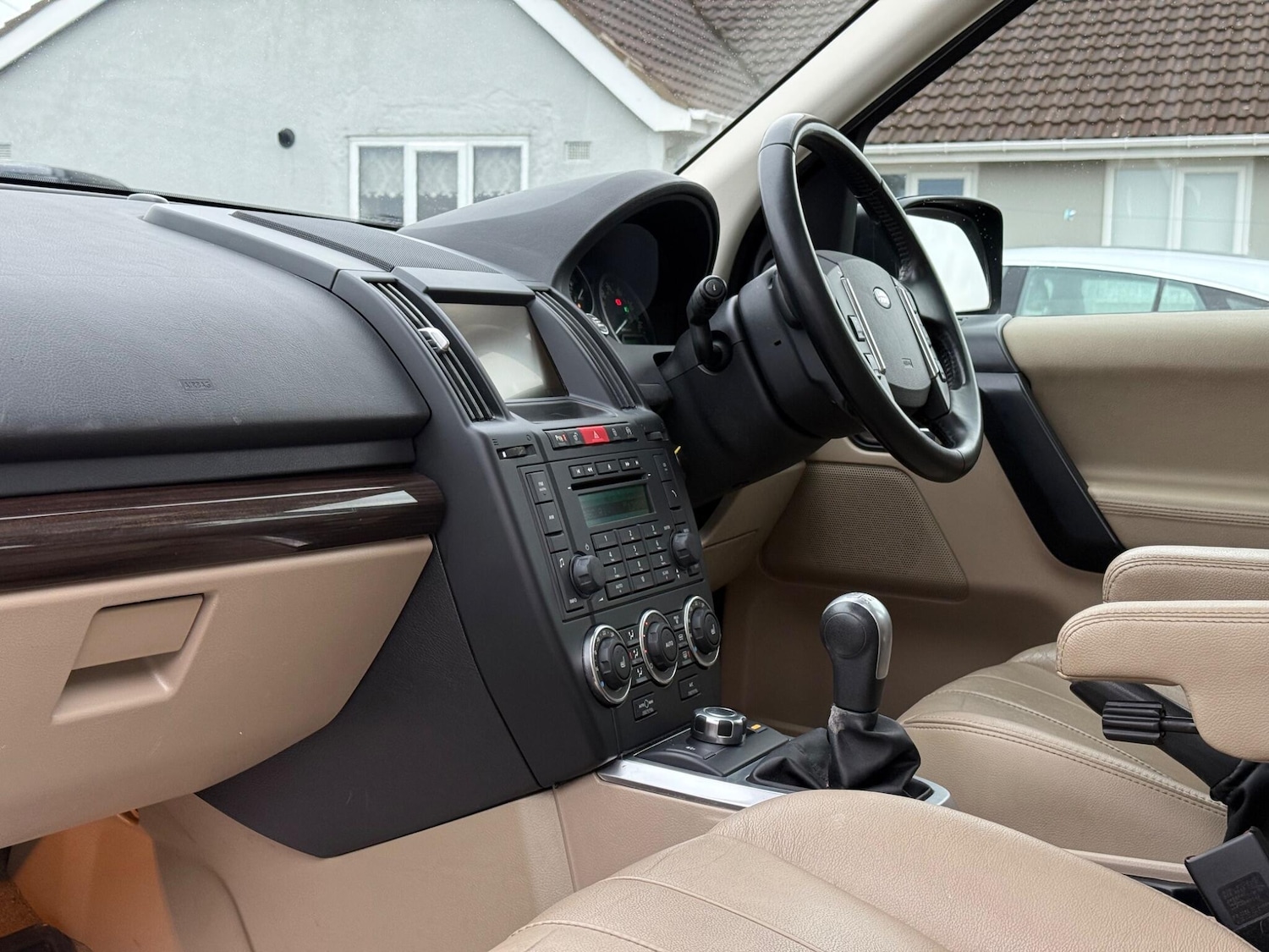 Used Land Rover Freelander 2011 for sale - 77314592: Photo 2