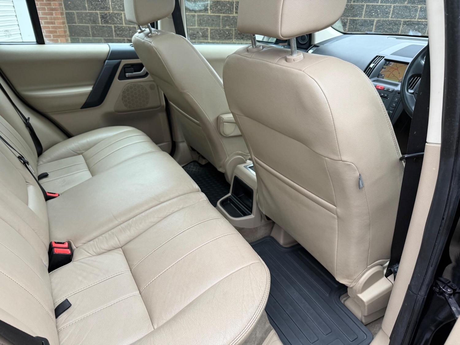 Used Land Rover Freelander 2011 for sale - 77314592: Photo 29