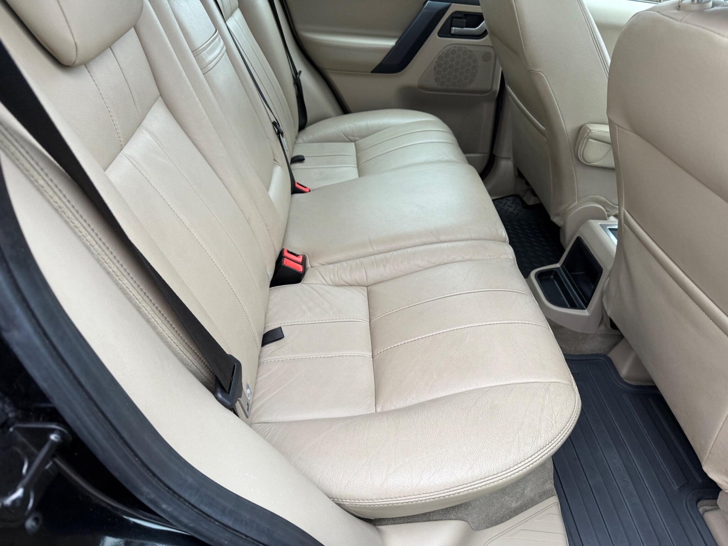 Used Land Rover Freelander 2011 for sale - 77314592: Photo 30