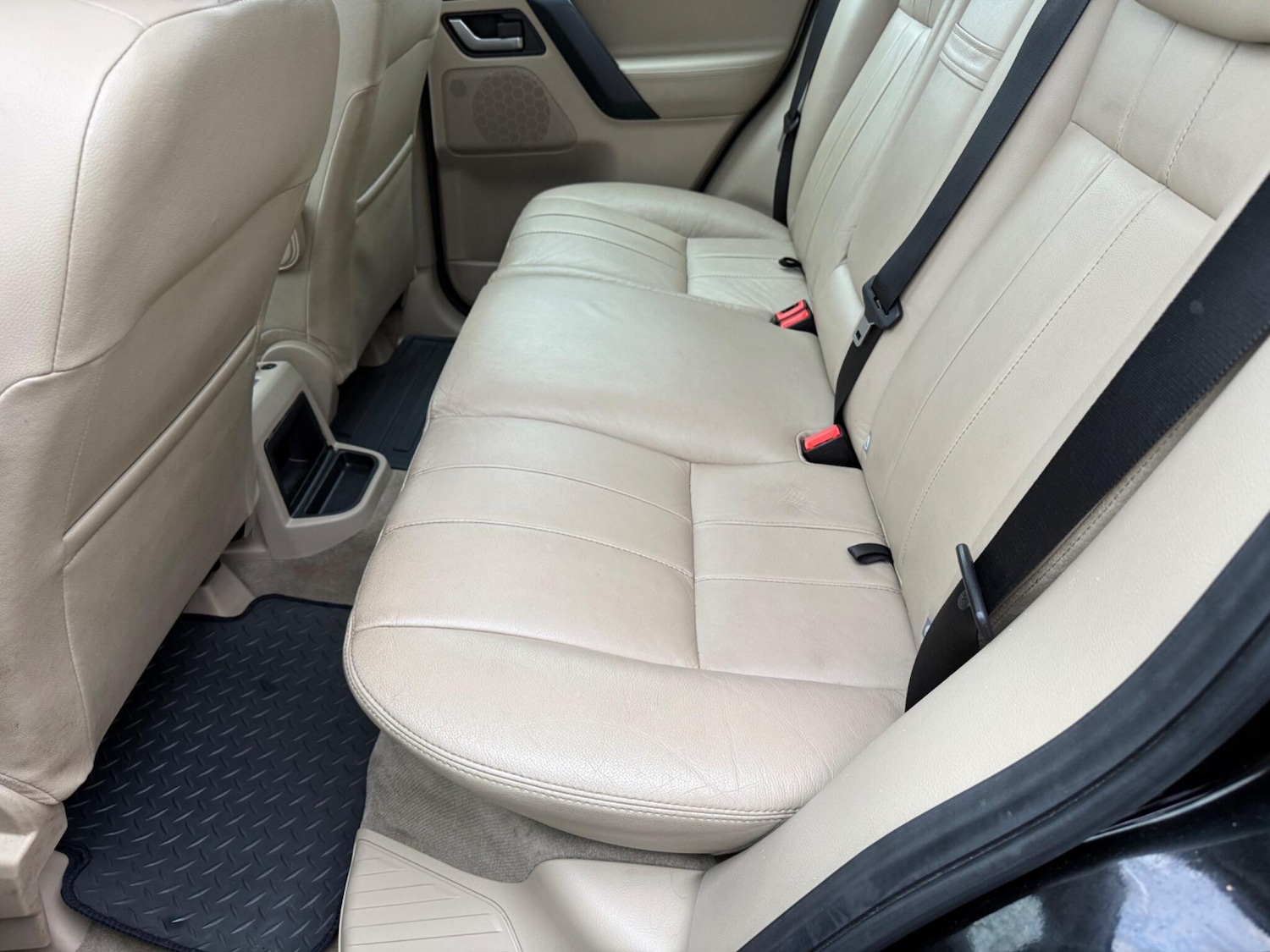 Used Land Rover Freelander 2011 for sale - 77314592: Photo 31