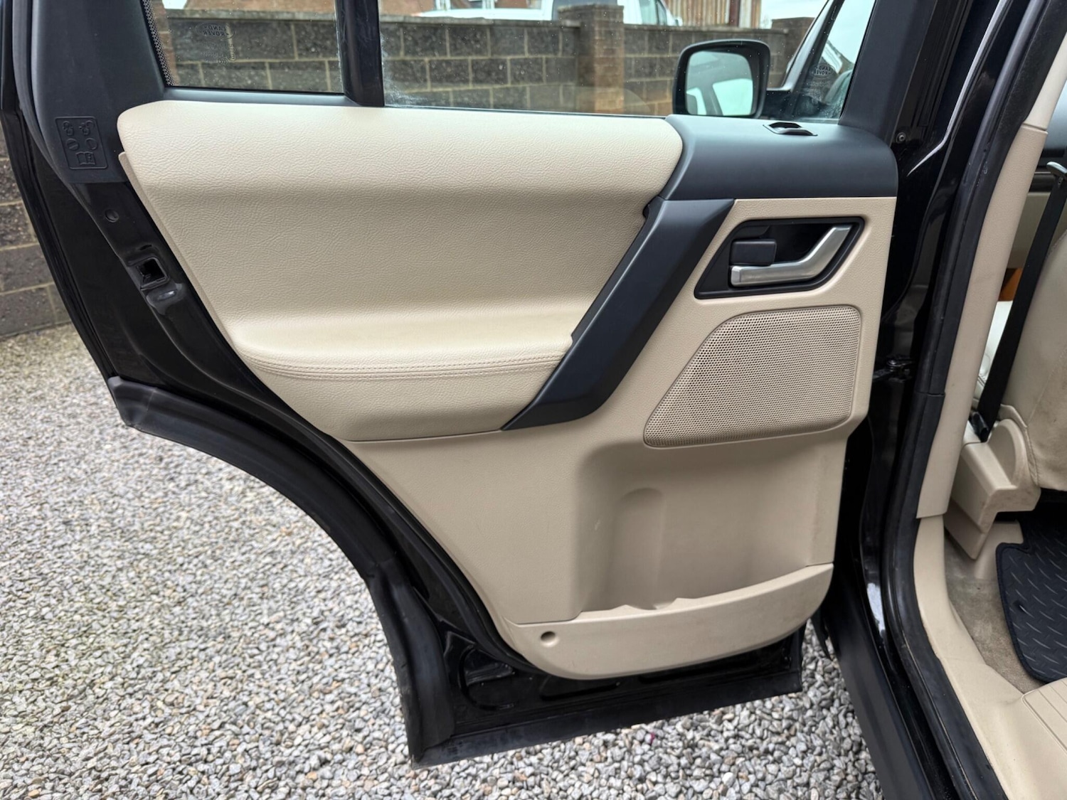 Used Land Rover Freelander 2011 for sale - 77314592: Photo 37