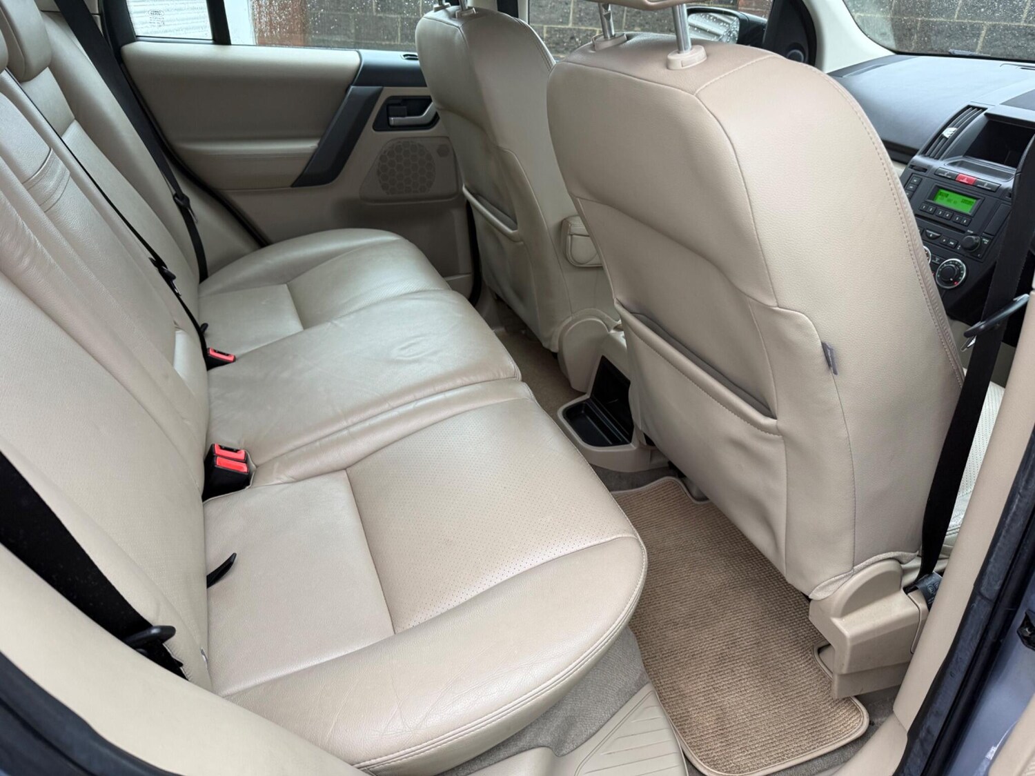 Used Land Rover Freelander 2 for sale - 77468927: Photo 28