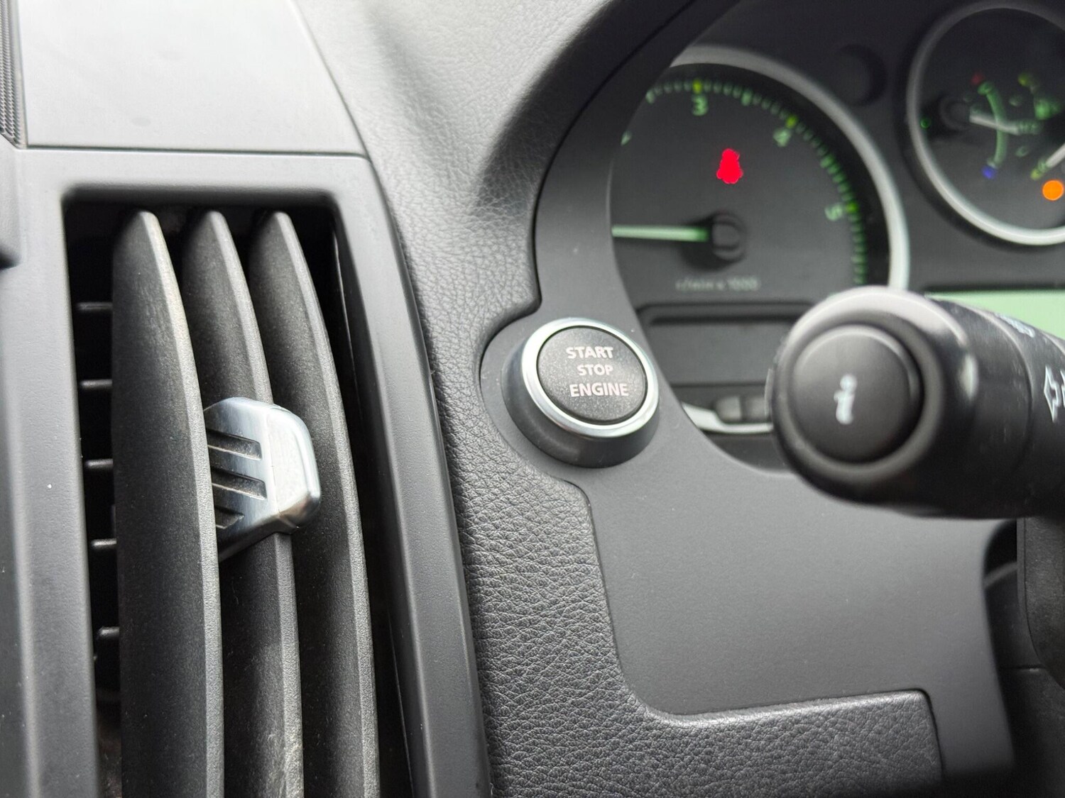 Used Land Rover Freelander 2 for sale - 77468927: Photo 41