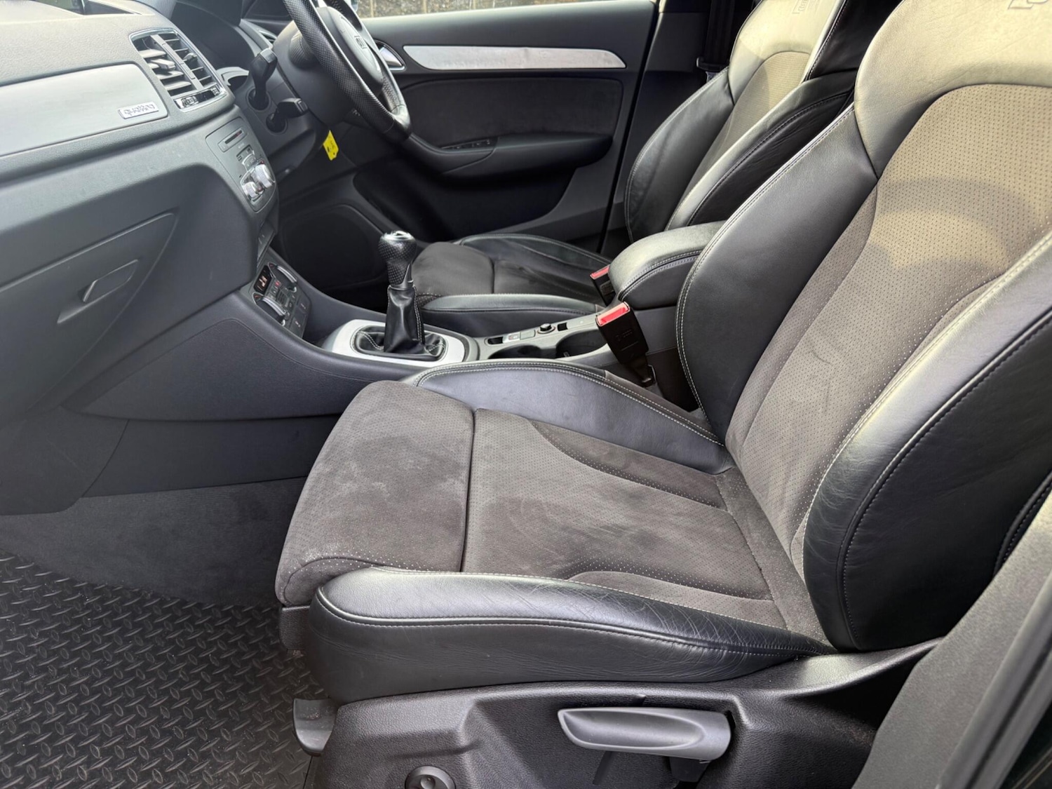 Used Audi Q3 2015 for sale - 77203458: Photo 11