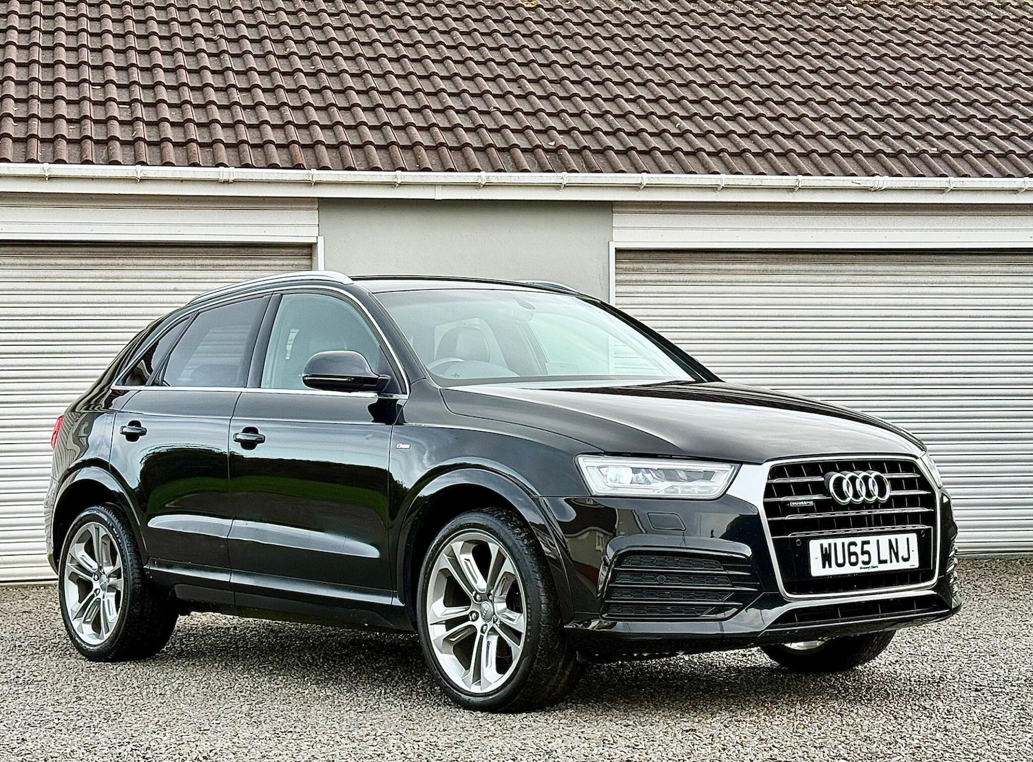 Used Audi Q3 2015 for sale - 77203458: Photo 2