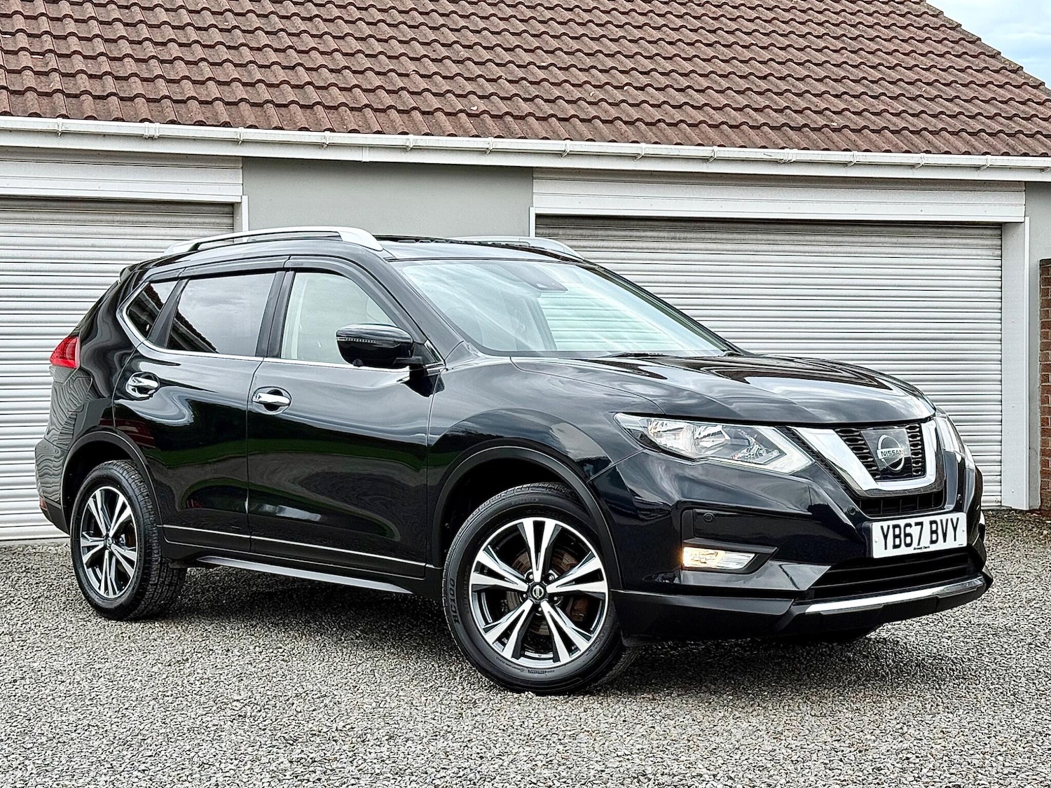 Used Nissan X-Trail 2017 for sale - 76989539: Photo 1