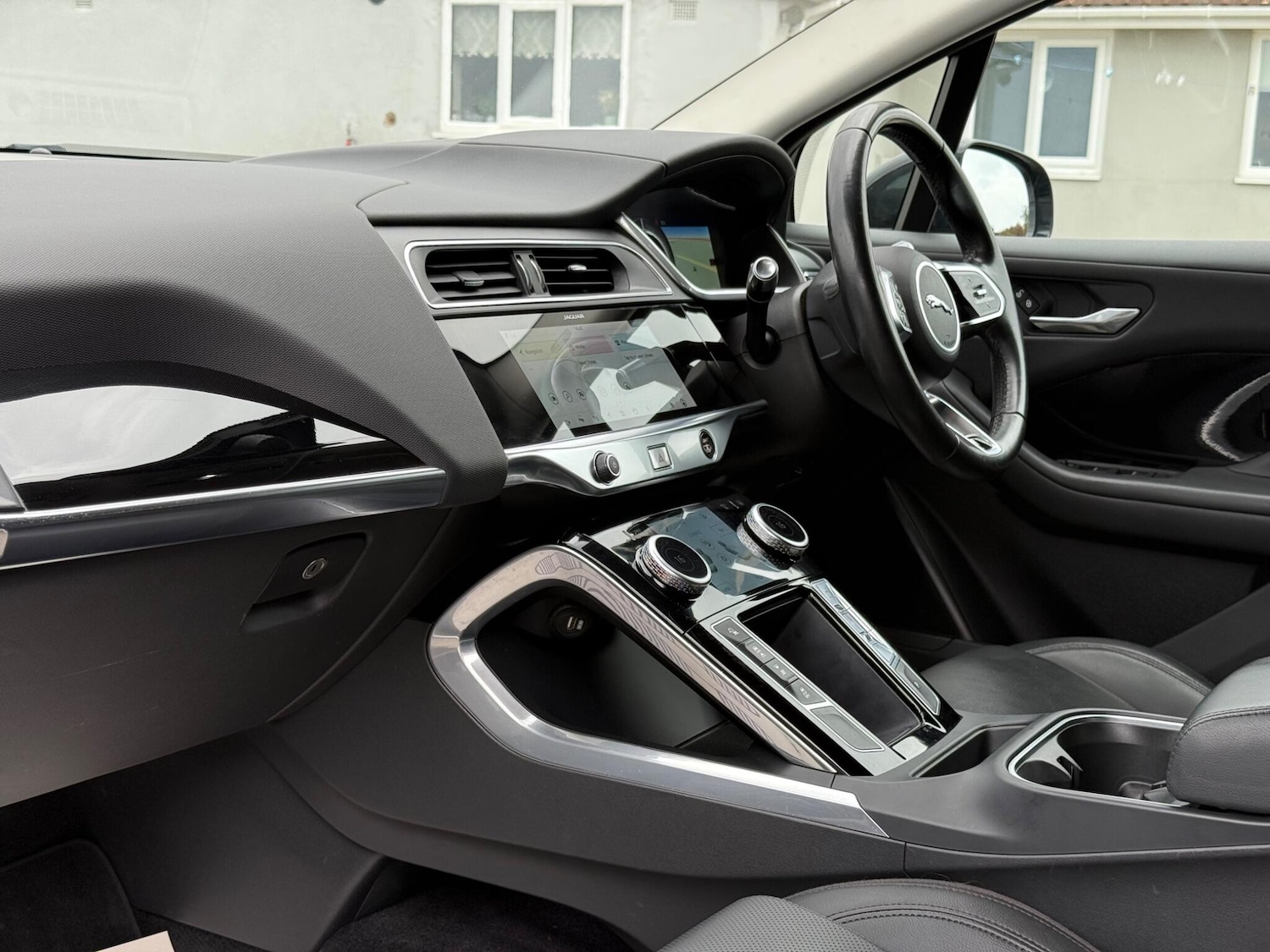 Used Jaguar I-Pace 2019 for sale - 76608189: Photo 2