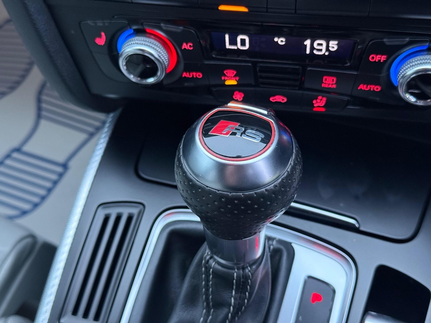 Used Audi RS4 2013 for sale - 77359175: Photo 32