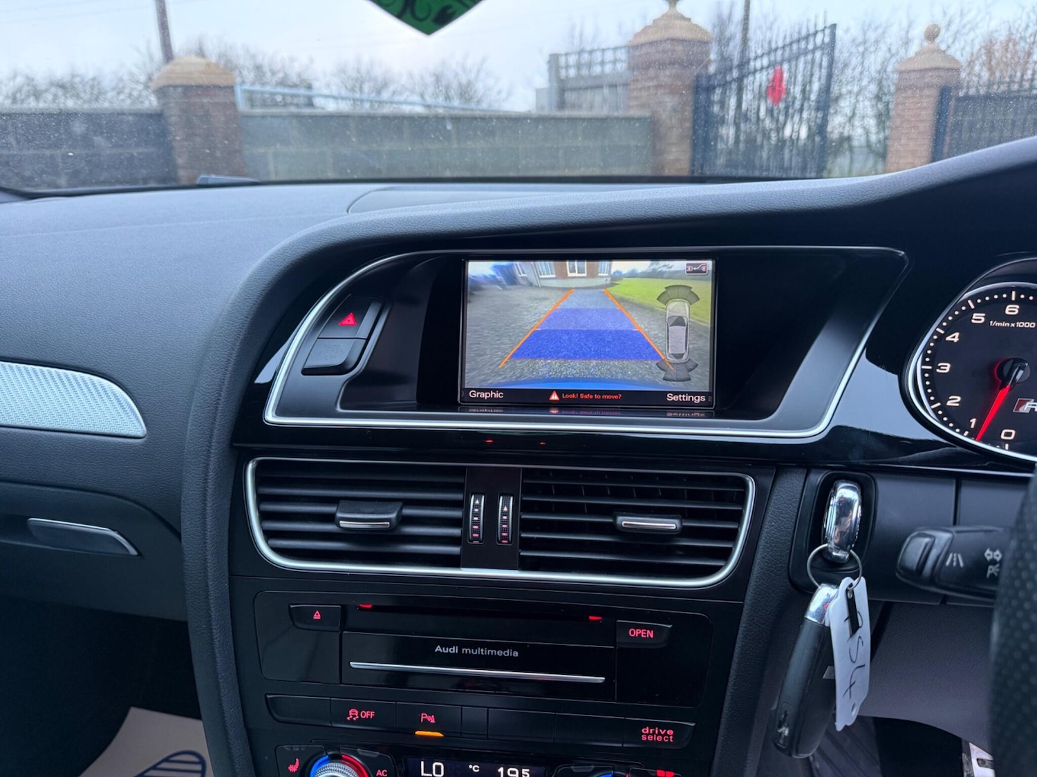 Used Audi RS4 2013 for sale - 77359175: Photo 33