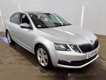 Used Skoda Octavia 2020 for sale - 76632746: Photo