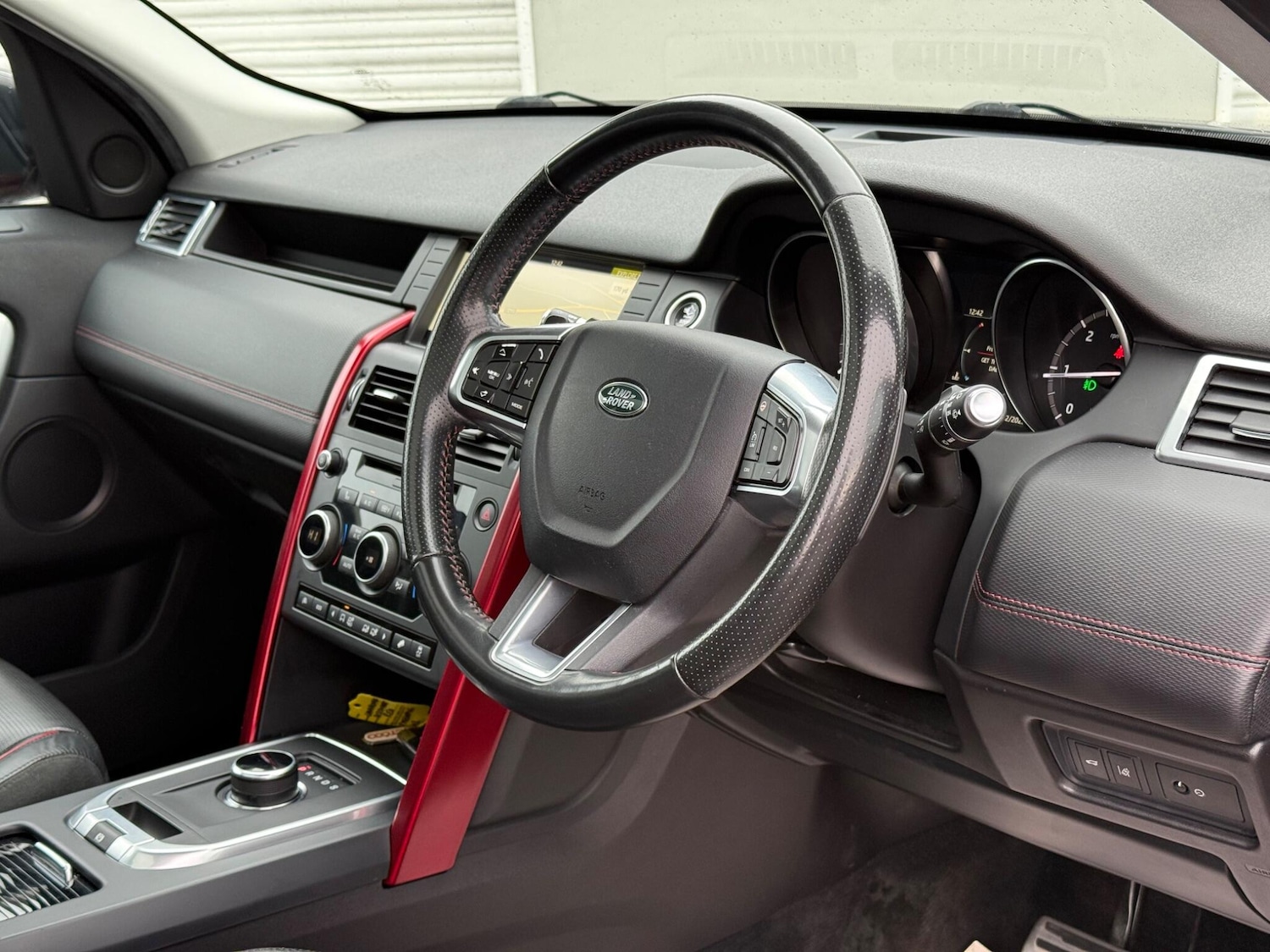 Used Land Rover Discovery Sport 2016 for sale - 76913720: Photo 23