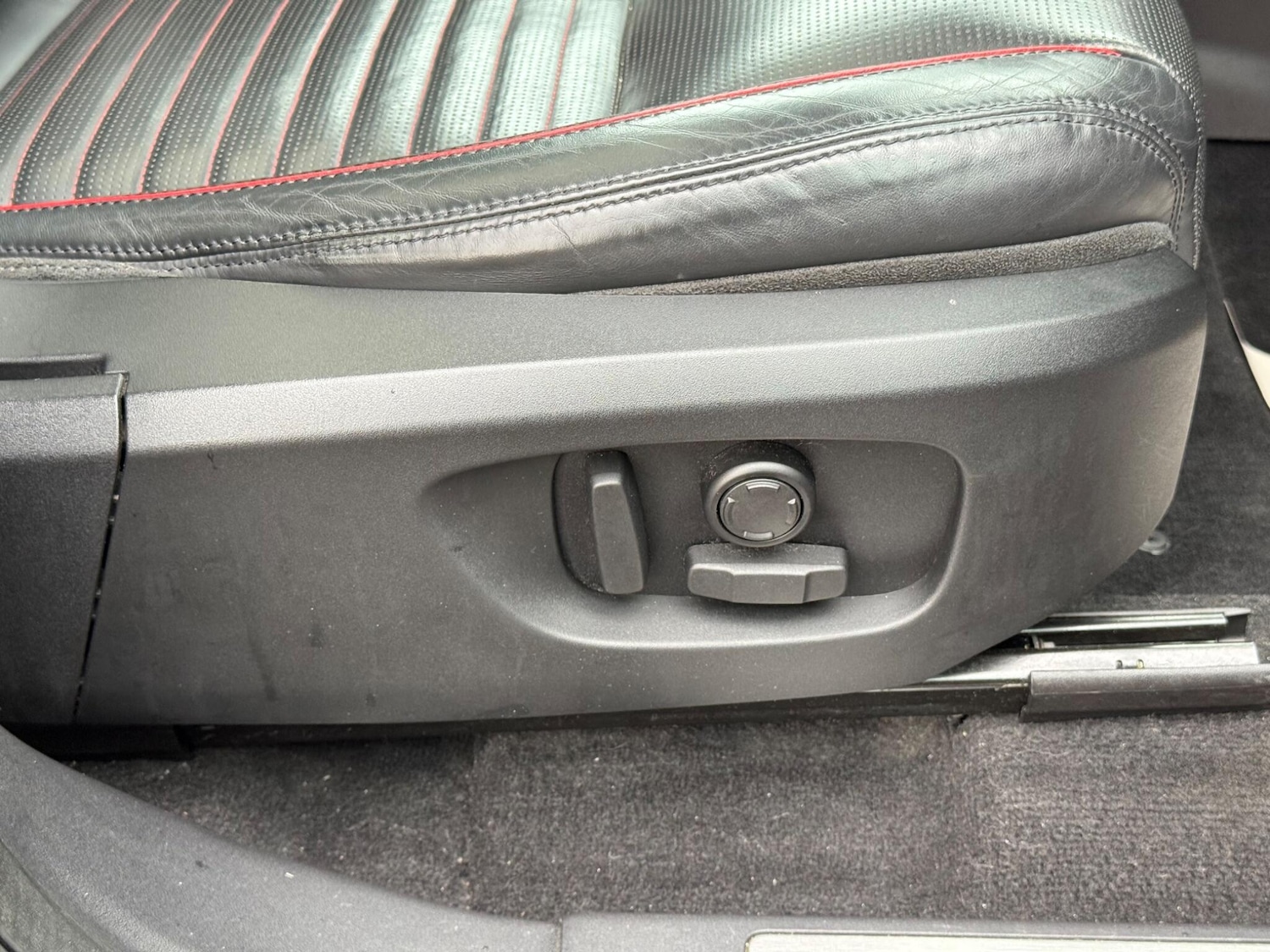 Used Land Rover Discovery Sport 2016 for sale - 76913720: Photo 27