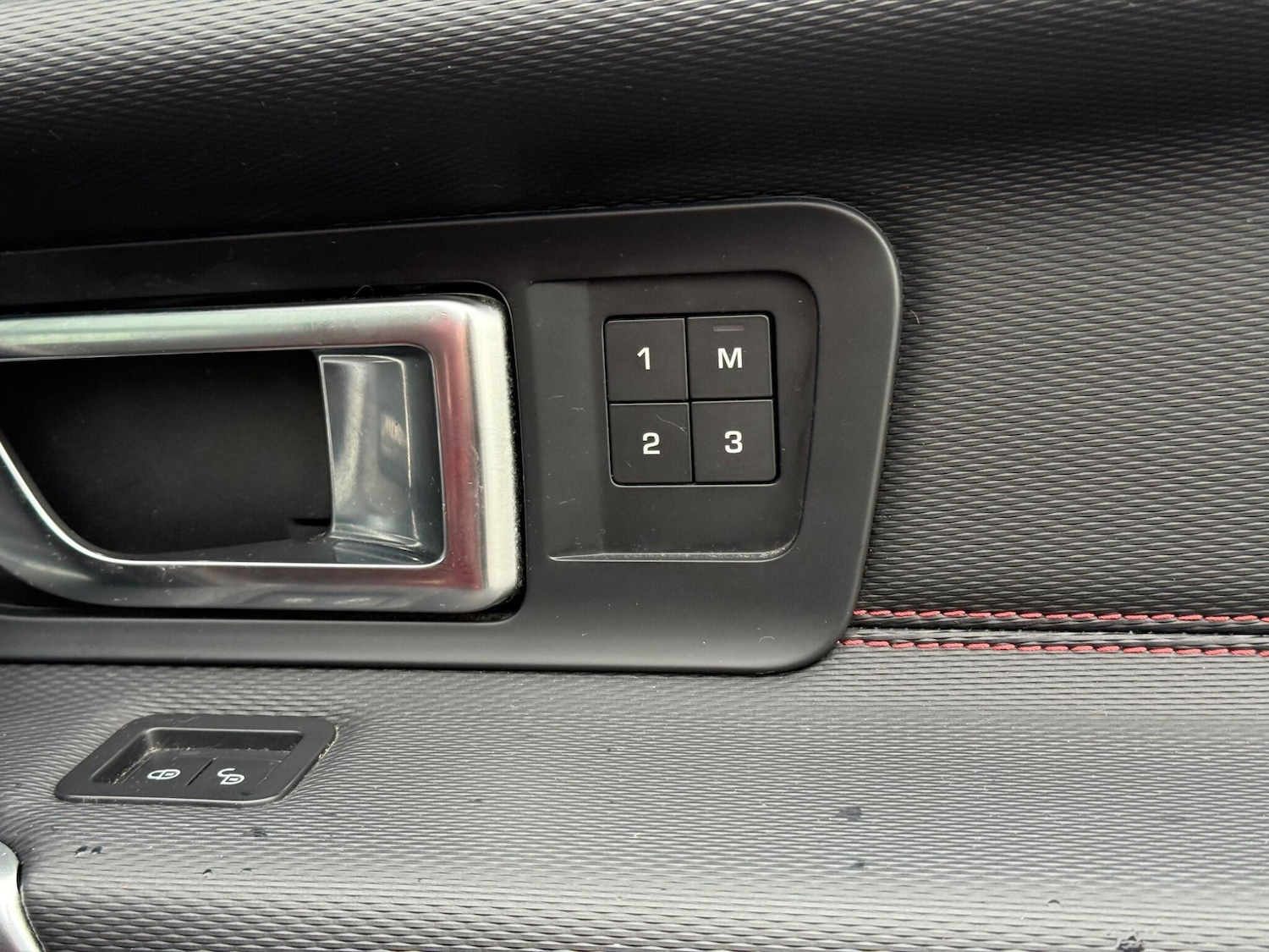 Used Land Rover Discovery Sport 2016 for sale - 76913720: Photo 44