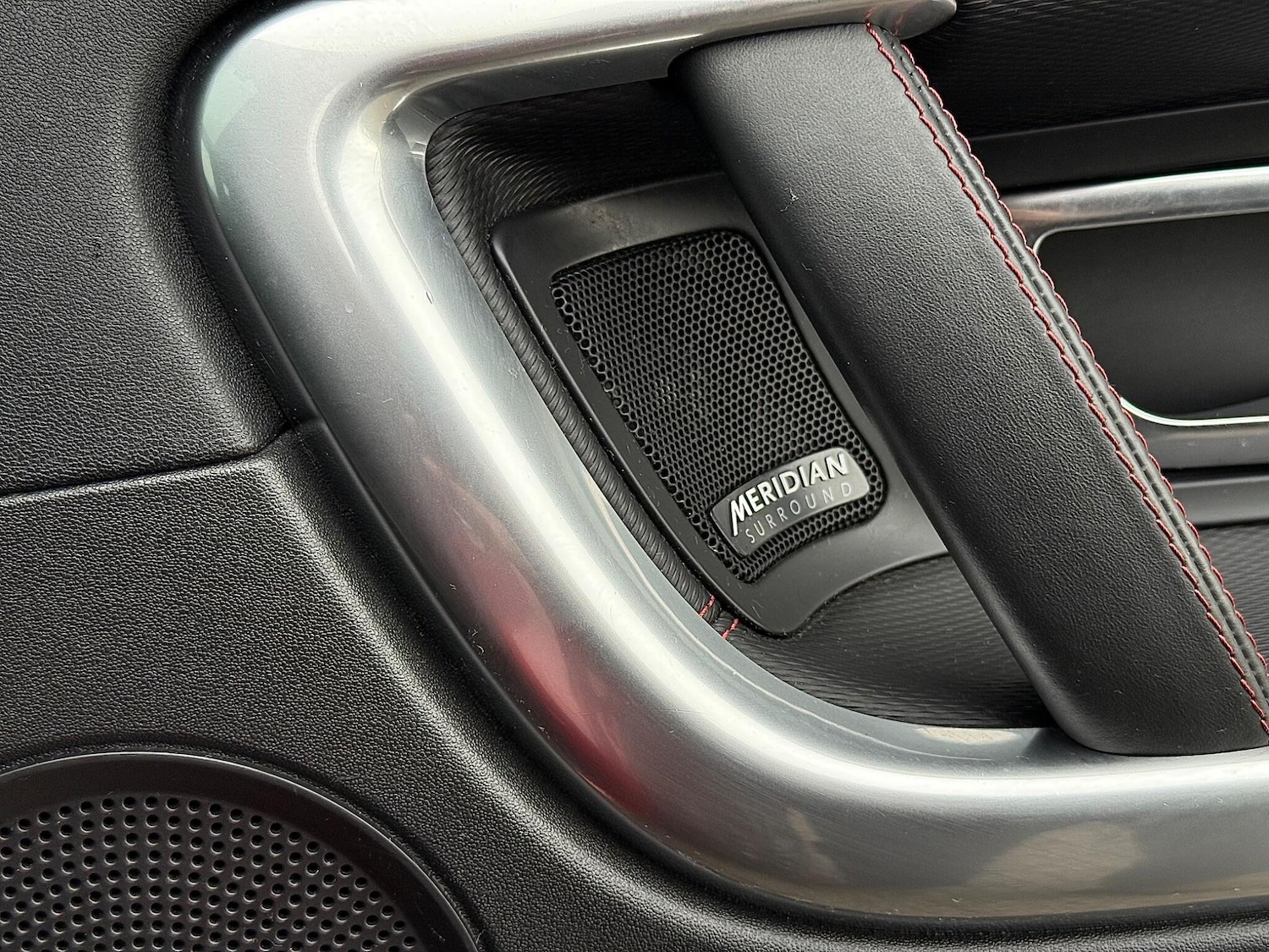 Used Land Rover Discovery Sport 2016 for sale - 76913720: Photo 46