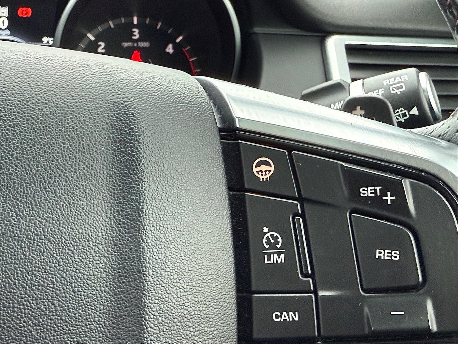 Used Land Rover Discovery Sport 2016 for sale - 76913720: Photo 63