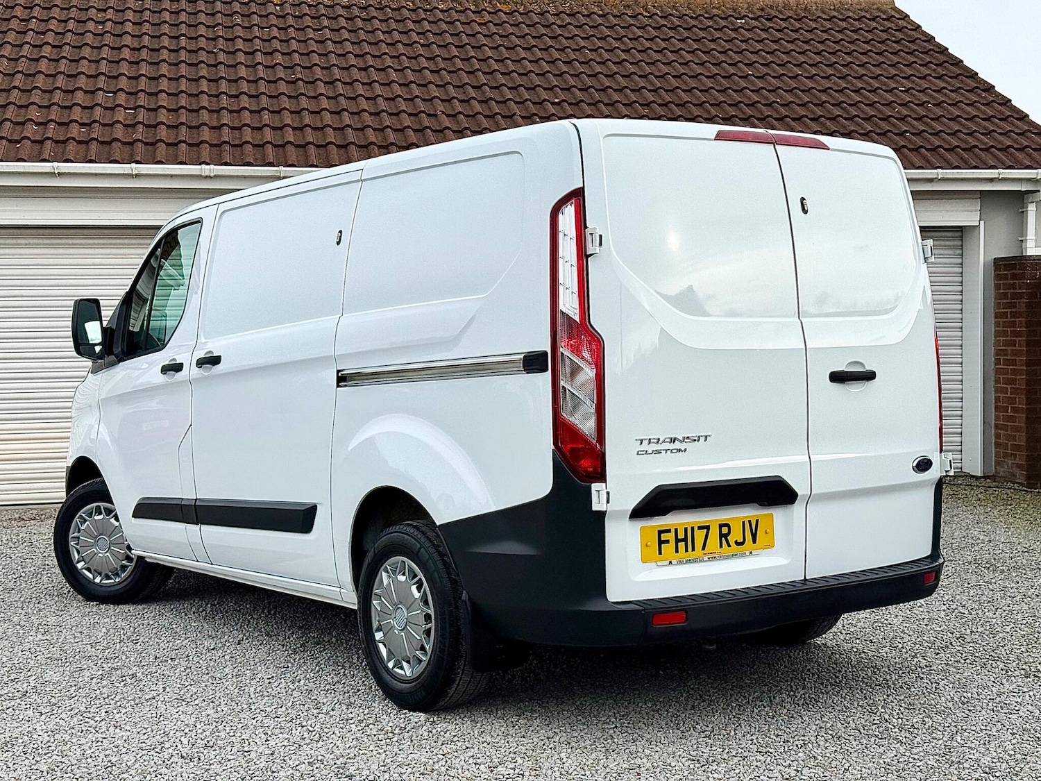 Used Ford Transit Custom 2017 for sale - 76997001: Photo 16