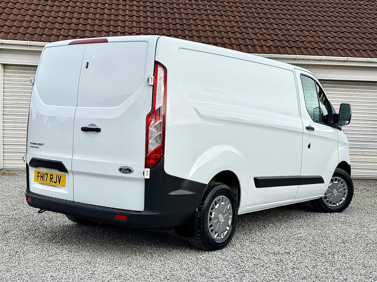 Used Ford Transit Custom 2017 for sale - 76997001: Photo 3