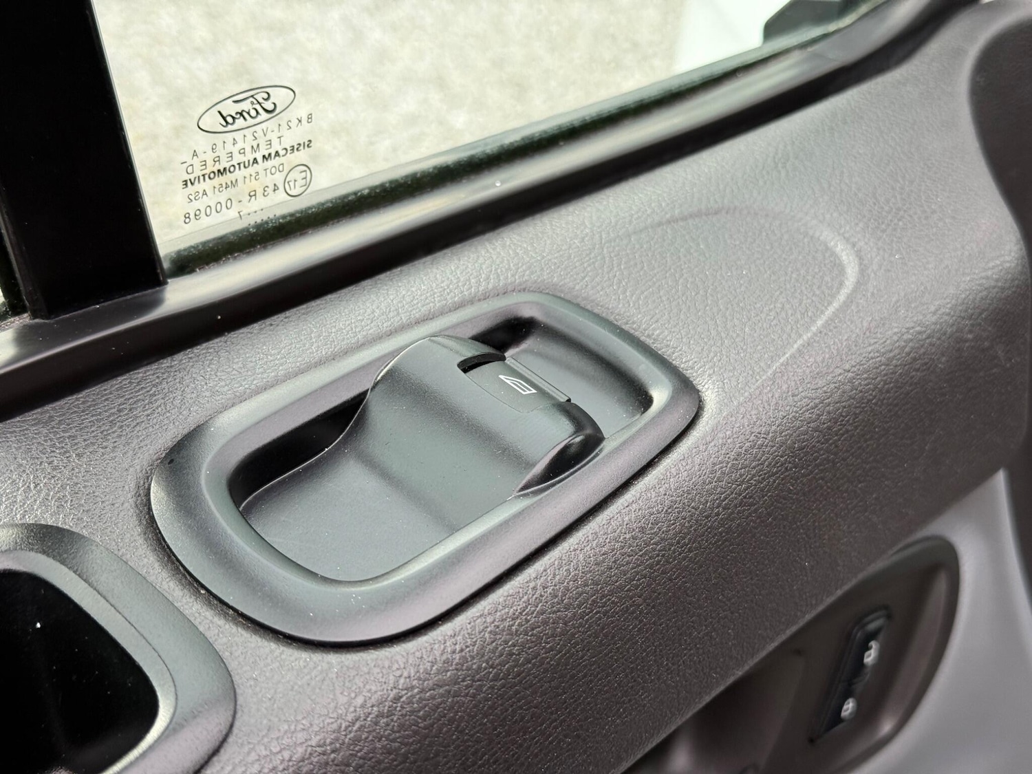 Used Ford Transit Custom 2017 for sale - 76997001: Photo 38