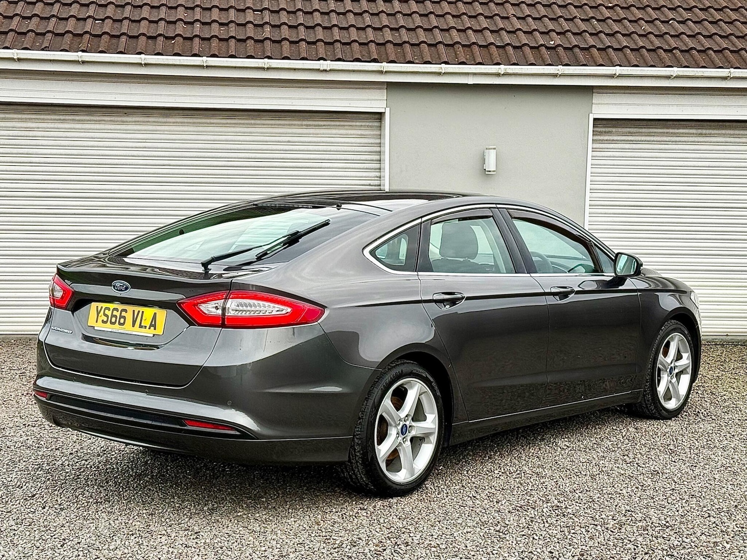Used Ford Mondeo 2016 for sale - 76607417: Photo 12