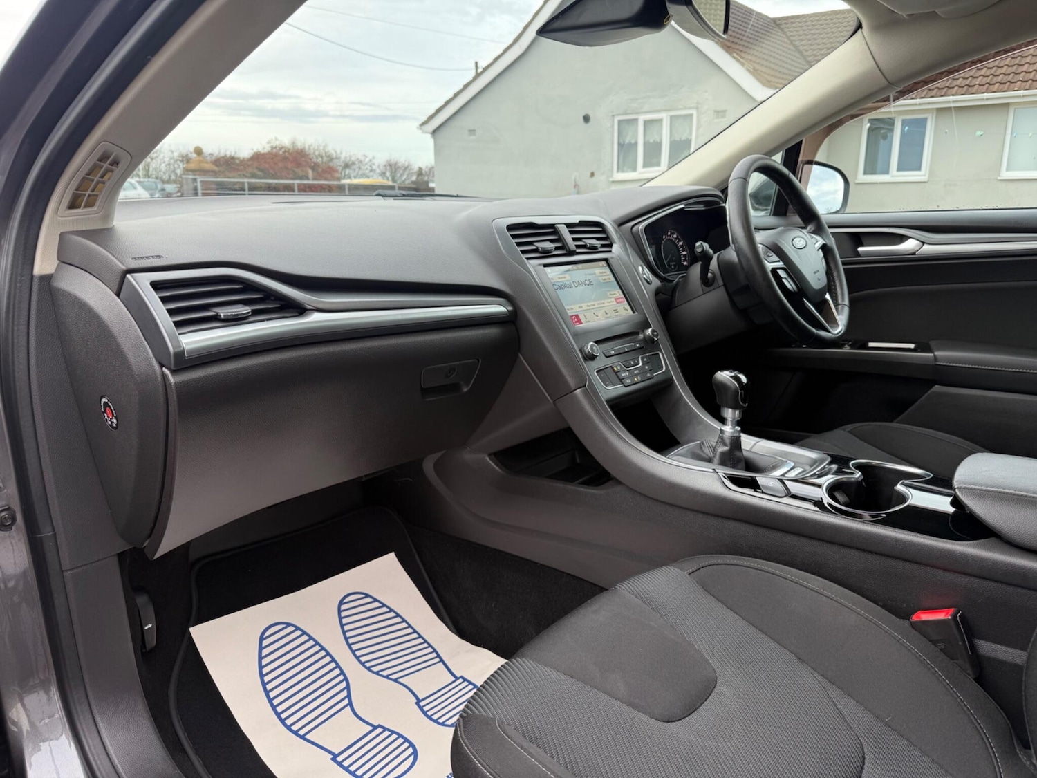 Used Ford Mondeo 2016 for sale - 76607417: Photo 2