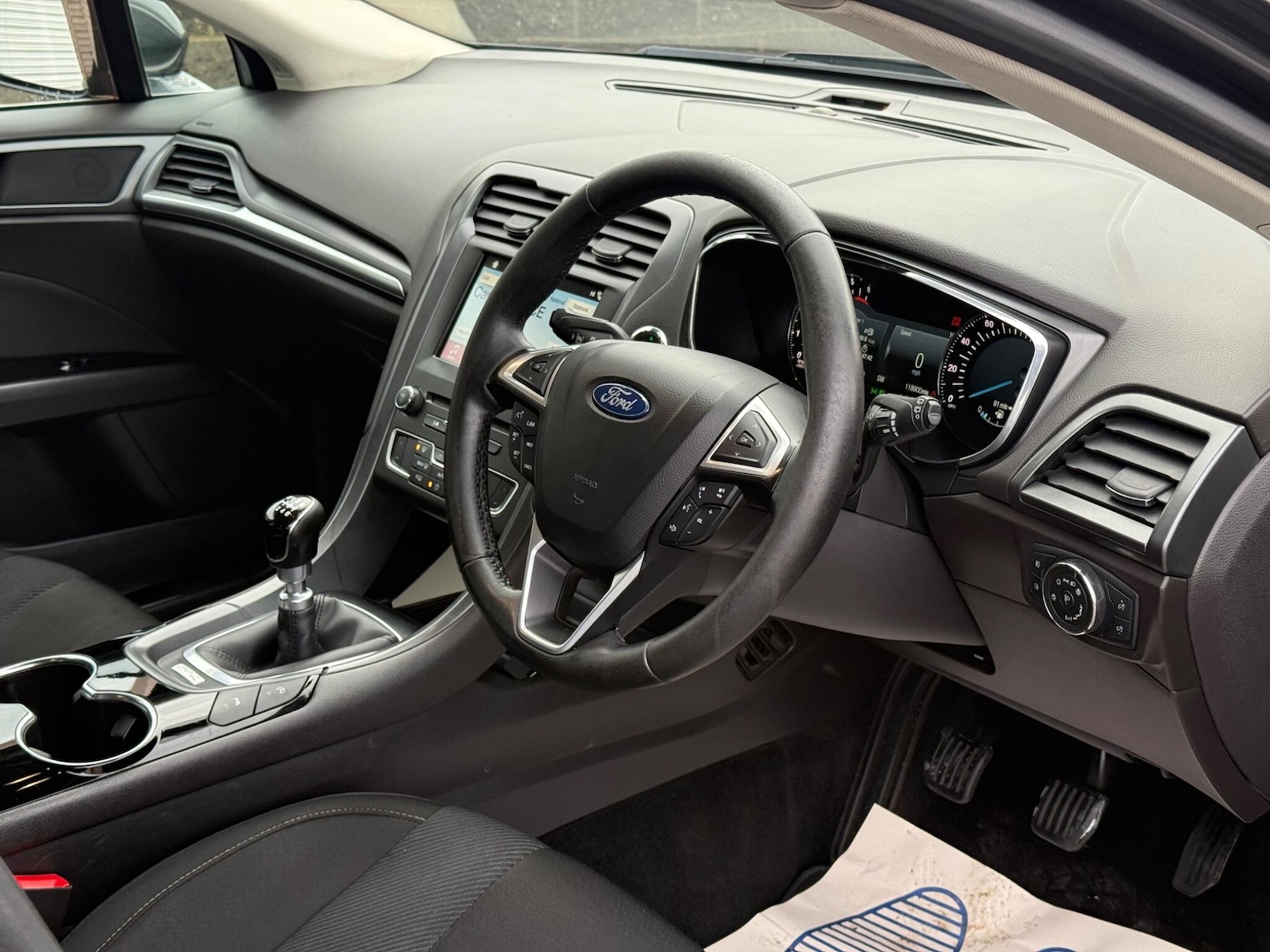 Used Ford Mondeo 2016 for sale - 76607417: Photo 23