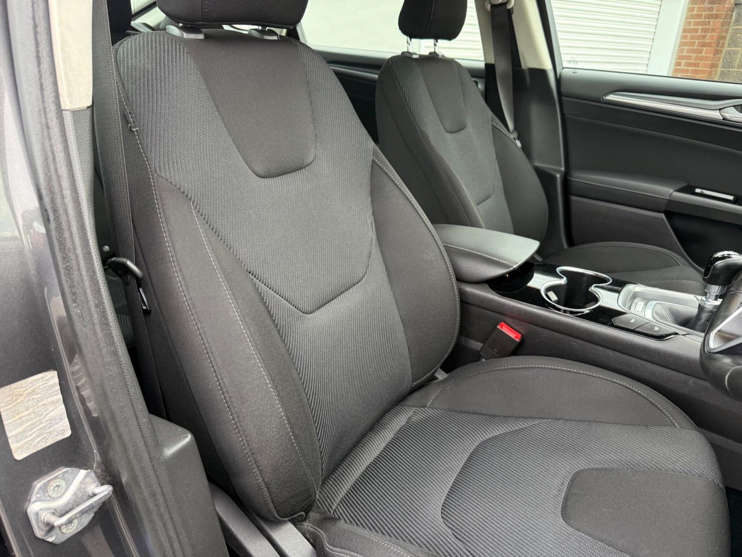 Used Ford Mondeo 2016 for sale - 76607417: Photo 25