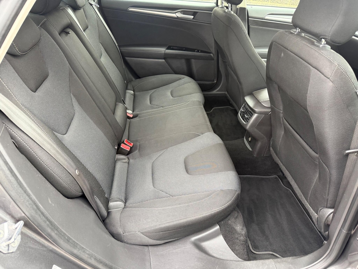 Used Ford Mondeo 2016 for sale - 76607417: Photo 29