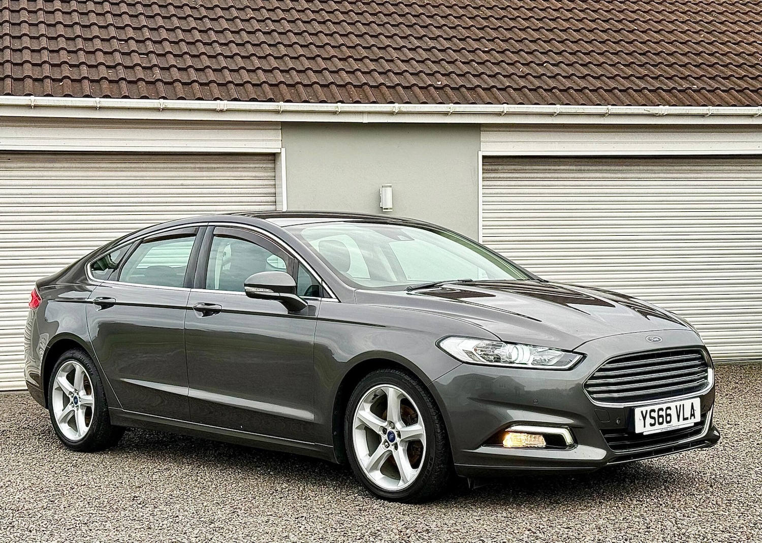 Used Ford Mondeo 2016 for sale - 76607417: Photo 6