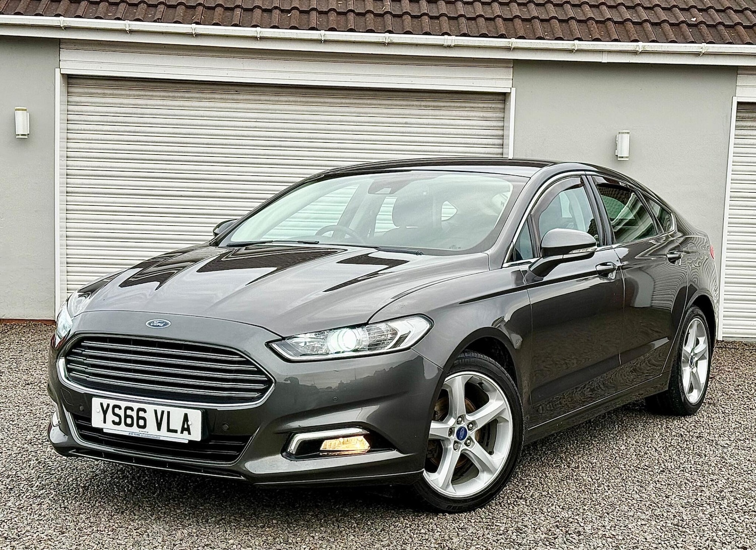 Used Ford Mondeo 2016 for sale - 76607417: Photo 8