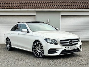 Used Mercedes-Benz E Class 2018 for sale - 76607420: Photo